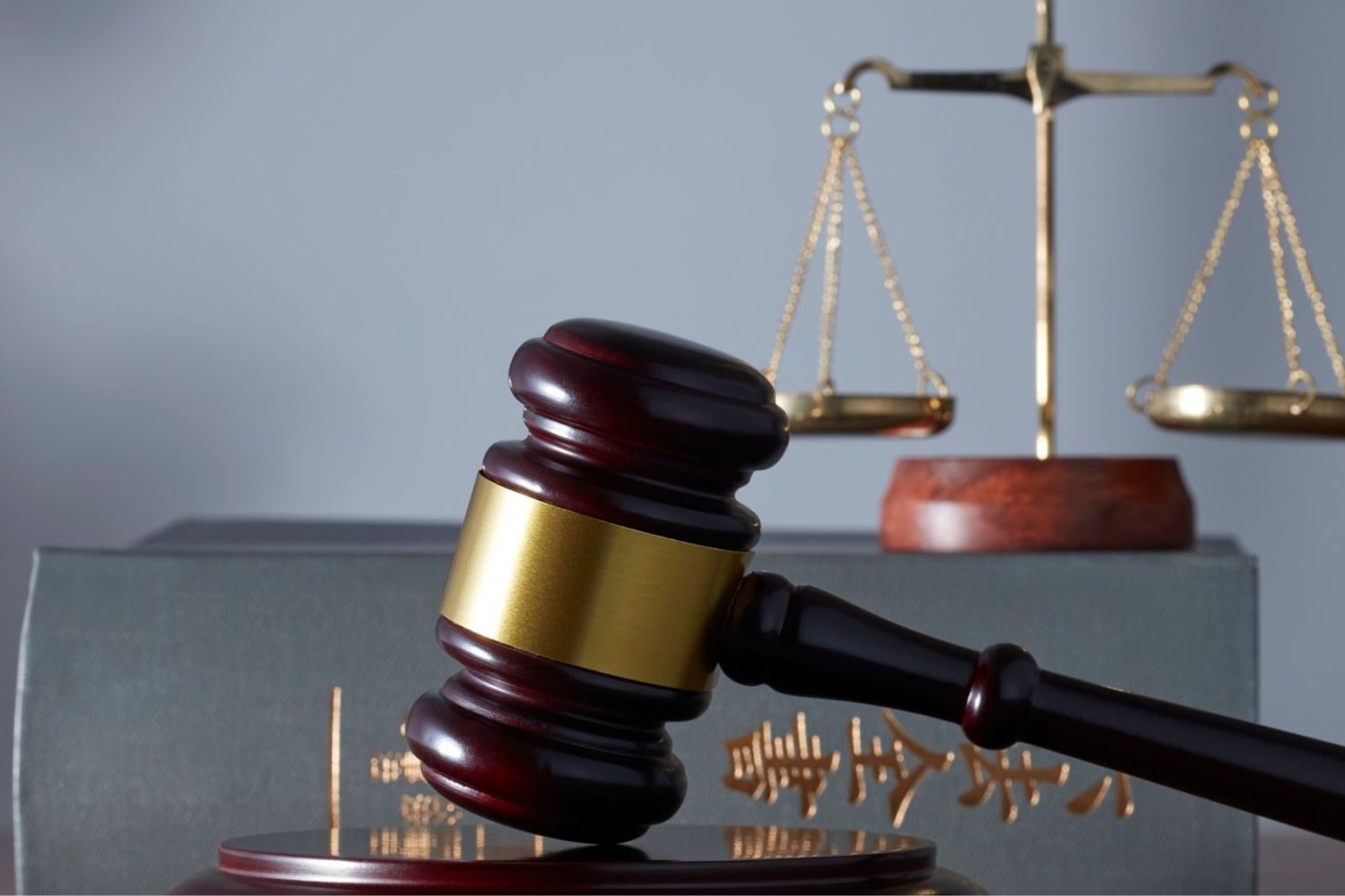 roca-heres-abogados-1